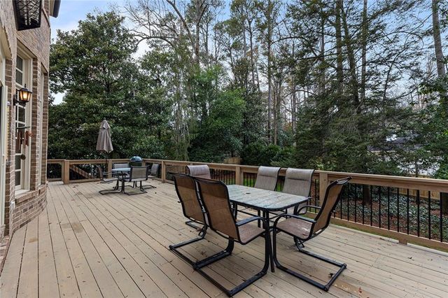 590 Windsor Parkway, Atlanta, GA 30342