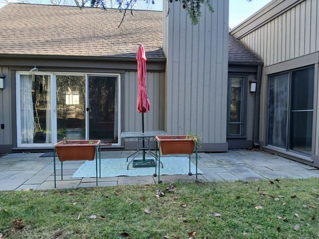 500 Heritage Village A, Southbury, CT 06488