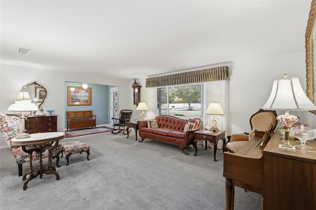 2921 NW 3OTH TERRACE, Gainesville, FL 32605