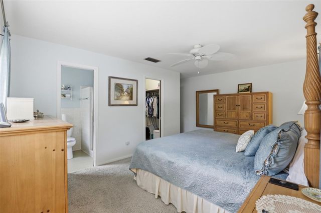 2921 NW 3OTH TERRACE, Gainesville, FL 32605