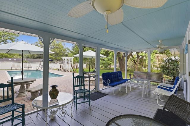 2921 NW 3OTH TERRACE, Gainesville, FL 32605