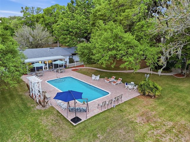 2921 NW 3OTH TERRACE, Gainesville, FL 32605