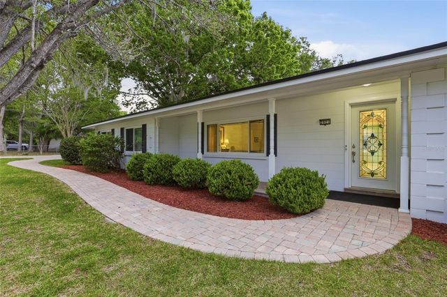 2921 NW 3OTH TERRACE, Gainesville, FL 32605