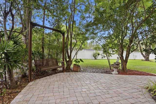 2921 NW 3OTH TERRACE, Gainesville, FL 32605