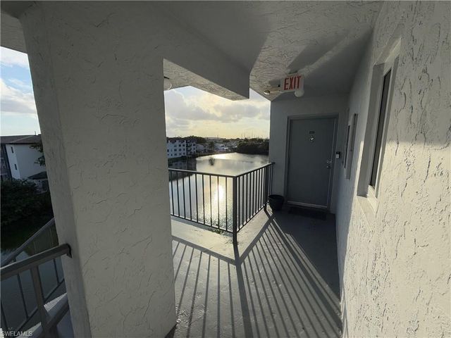 7105 W 13th AVE # 402, Hialeah, FL 33014