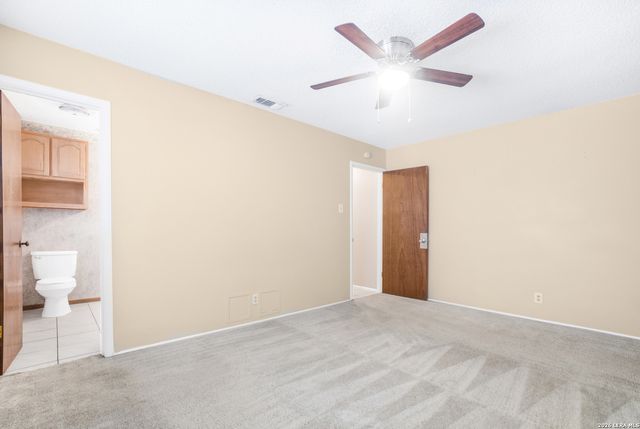 5003 STARFIRE ST, San Antonio, TX 78219
