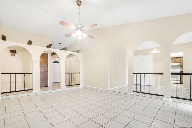 5003 STARFIRE ST, San Antonio, TX 78219
