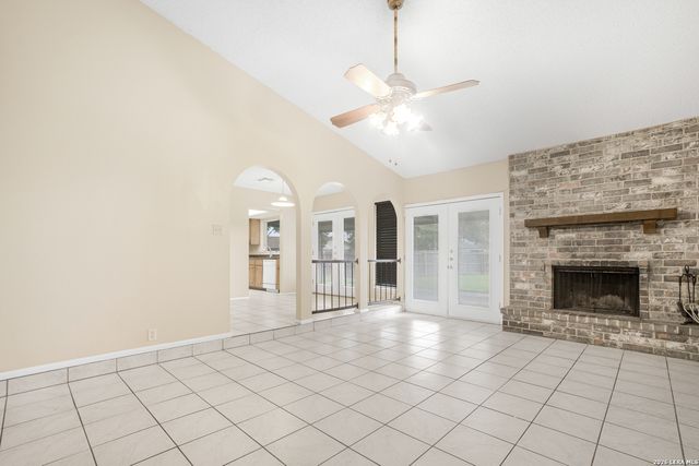 5003 STARFIRE ST, San Antonio, TX 78219