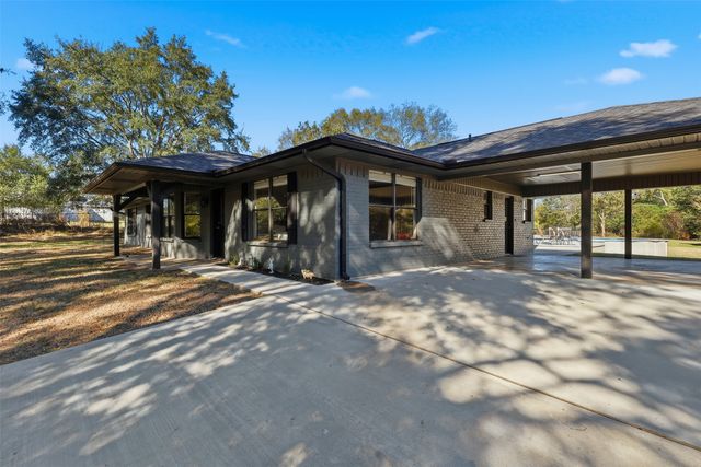 673 County Road 4895, Winnsboro, TX 75783