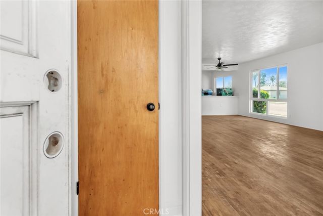 1101 Eureka, Bakersfield, CA 93305