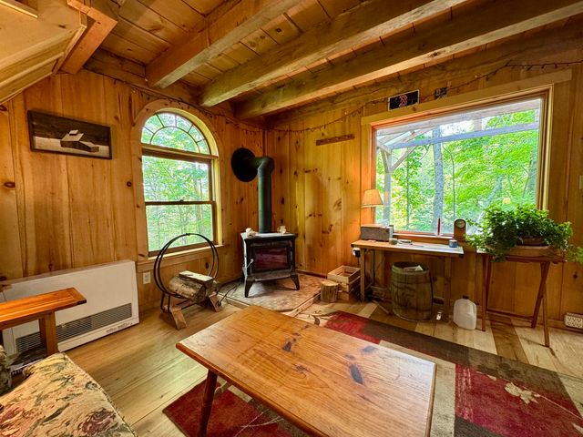 14 Threshold Way, Corinth, VT 05040