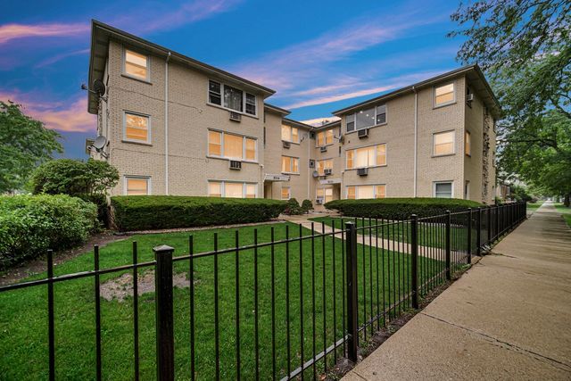 5700 W Montrose Avenue 3D, Chicago, IL 60634