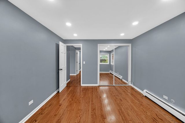5700 W Montrose Avenue 3D, Chicago, IL 60634
