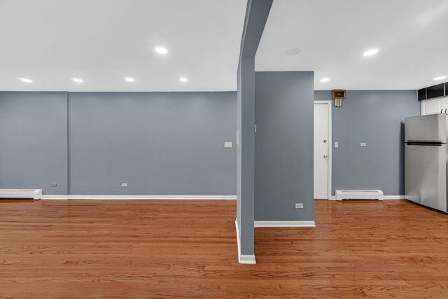 5700 W Montrose Avenue 3D, Chicago, IL 60634