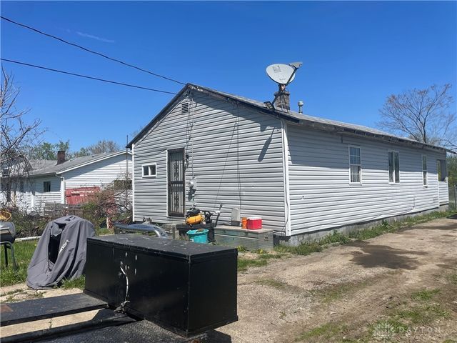 71 Elkins, Dayton, OH 45417