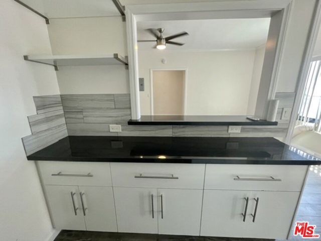814 S Hobart Boulevard 404, Los Angeles, CA 90005