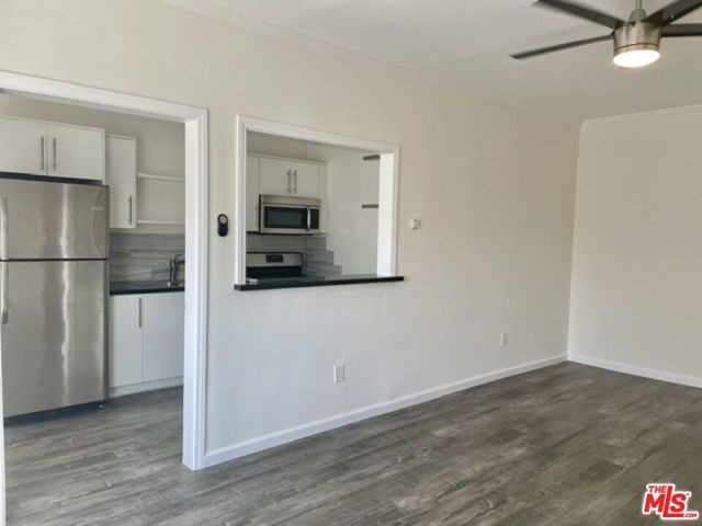 814 S Hobart Boulevard 404, Los Angeles, CA 90005