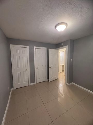 4807 Mallow Street 5, Houston, TX 77033