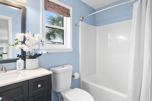 11 Beachside Drive UNIT 323, Santa Rosa Beach, FL 32459