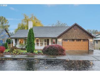 1546 N R St, Washougal, WA 98671