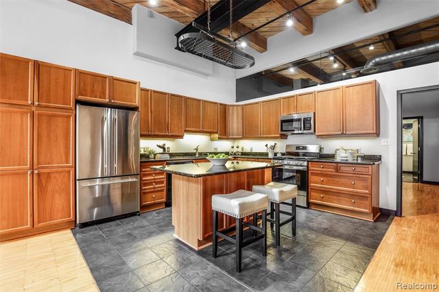 200 River Pl 13, Detroit, MI 48207