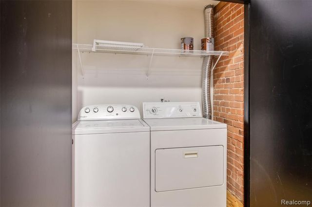 200 River Pl 13, Detroit, MI 48207