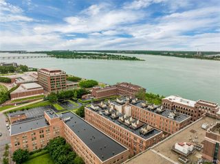 200 River Pl 13, Detroit, MI 48207