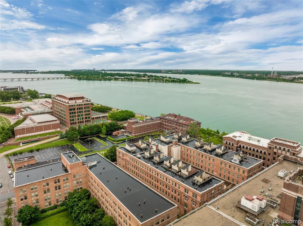 200 River Pl 13, Detroit, MI 48207