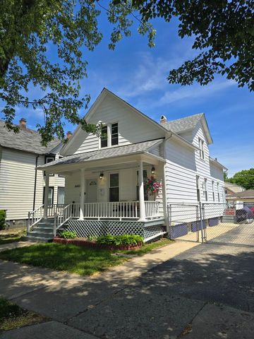 8643 Ferris Avenue, Morton Grove, IL 60053