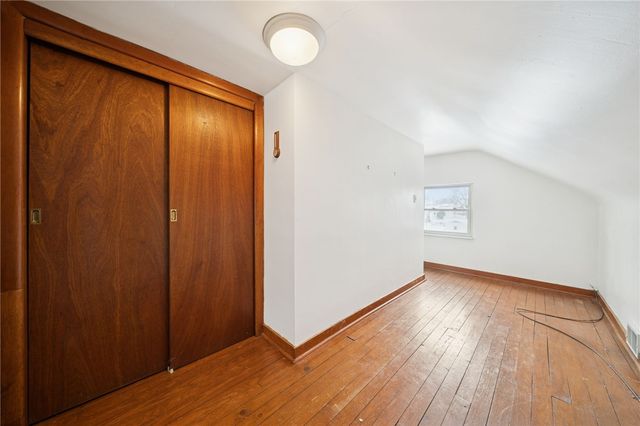 2916 6th Ave, Beaver Falls, PA 15010