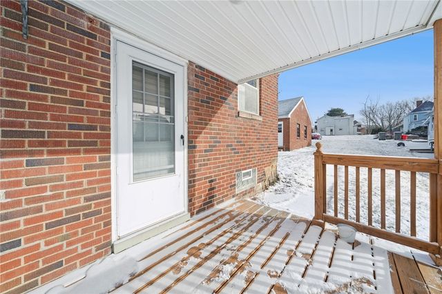 2916 6th Ave, Beaver Falls, PA 15010