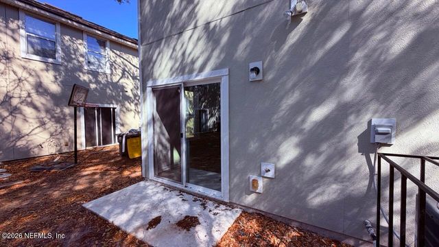 7880 PLAYSCHOOL Lane, Jacksonville, FL 32210