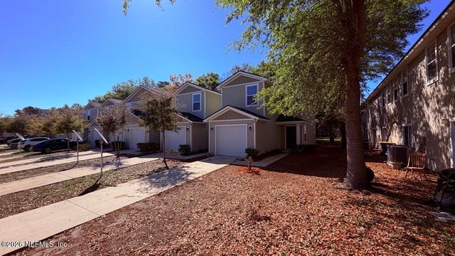 7880 PLAYSCHOOL Lane, Jacksonville, FL 32210