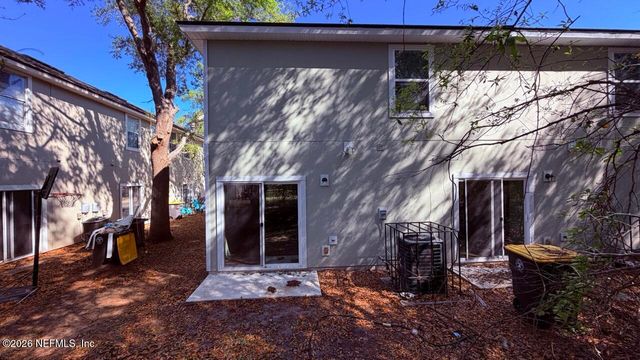 7880 PLAYSCHOOL Lane, Jacksonville, FL 32210