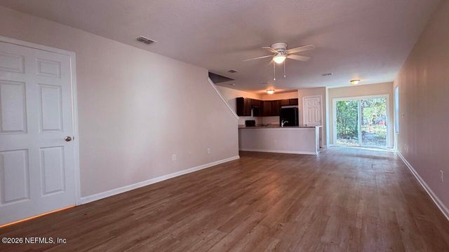 7880 PLAYSCHOOL Lane, Jacksonville, FL 32210