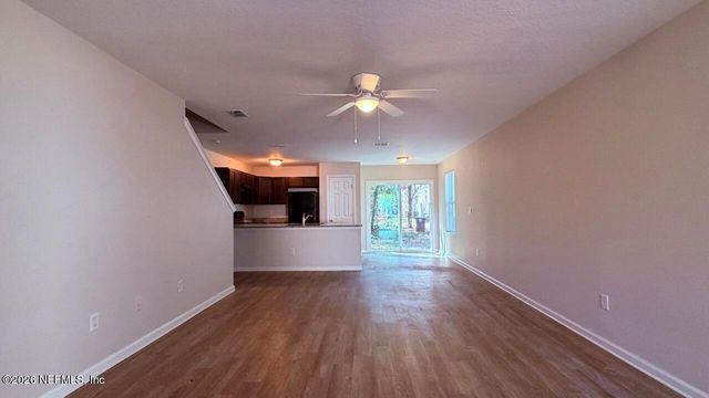 7880 PLAYSCHOOL Lane, Jacksonville, FL 32210