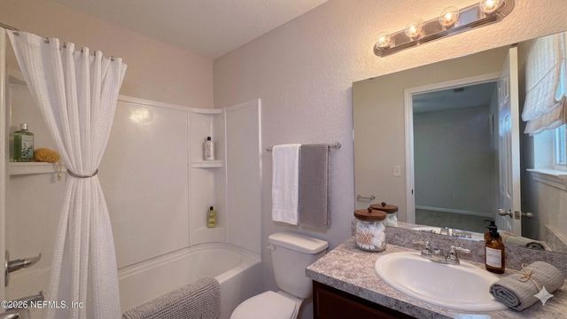 7880 PLAYSCHOOL Lane, Jacksonville, FL 32210