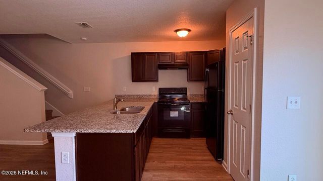 7880 PLAYSCHOOL Lane, Jacksonville, FL 32210