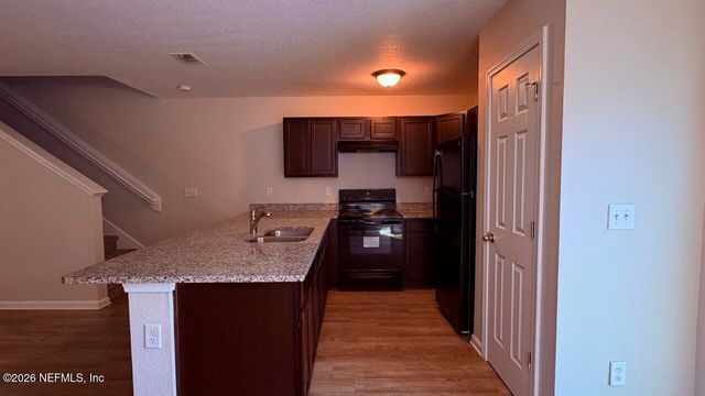 7880 PLAYSCHOOL Lane, Jacksonville, FL 32210