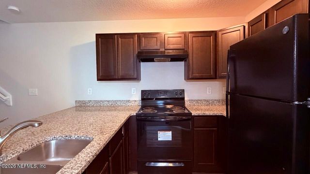 7880 PLAYSCHOOL Lane, Jacksonville, FL 32210