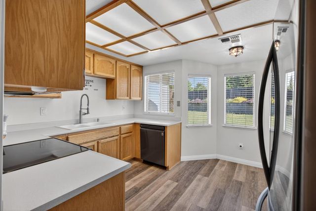 6005 Covewood Ct, Citrus Heights, CA 95621