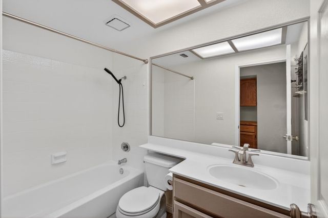 6005 Covewood Ct, Citrus Heights, CA 95621