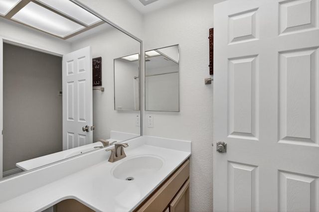 6005 Covewood Ct, Citrus Heights, CA 95621