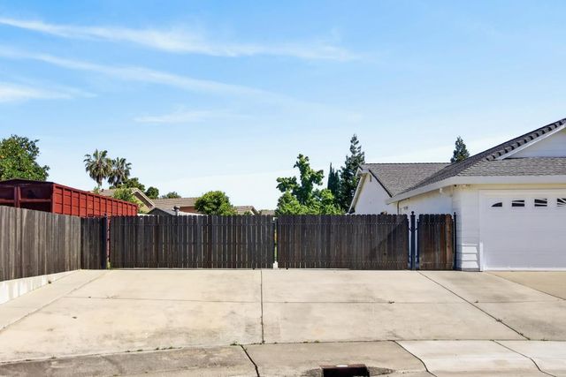 6005 Covewood Ct, Citrus Heights, CA 95621