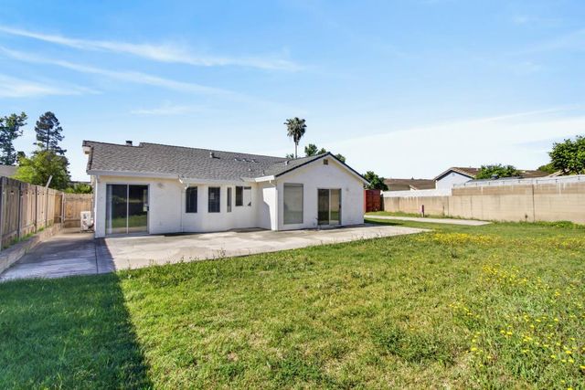 6005 Covewood Ct, Citrus Heights, CA 95621