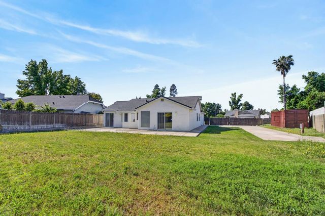 6005 Covewood Ct, Citrus Heights, CA 95621