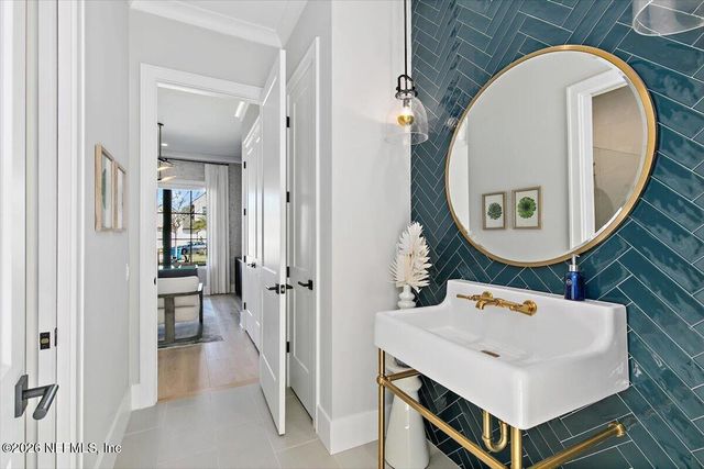 127 SEA GLASS Way, Ponte Vedra Beach, FL 32082