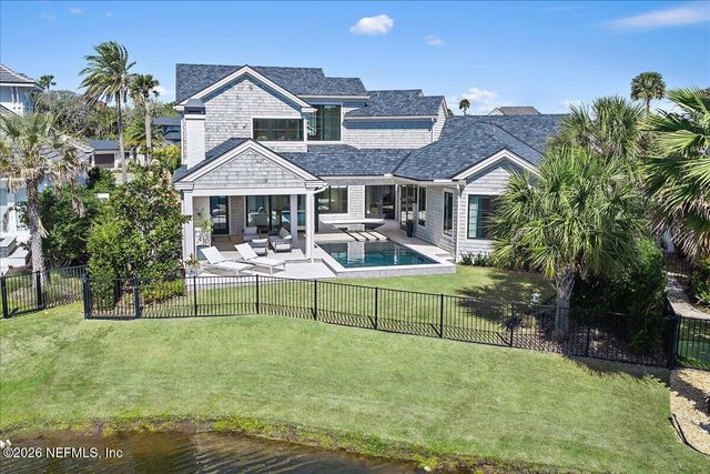 127 SEA GLASS Way, Ponte Vedra Beach, FL 32082