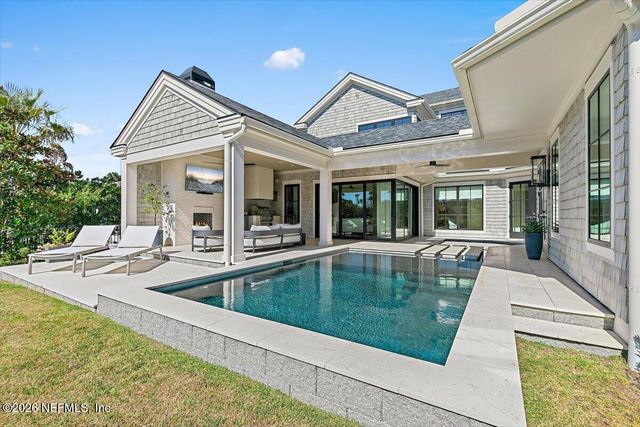 127 SEA GLASS Way, Ponte Vedra Beach, FL 32082