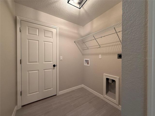 20452 SW CARDINAL AVENUE, Dunnellon, FL 34431